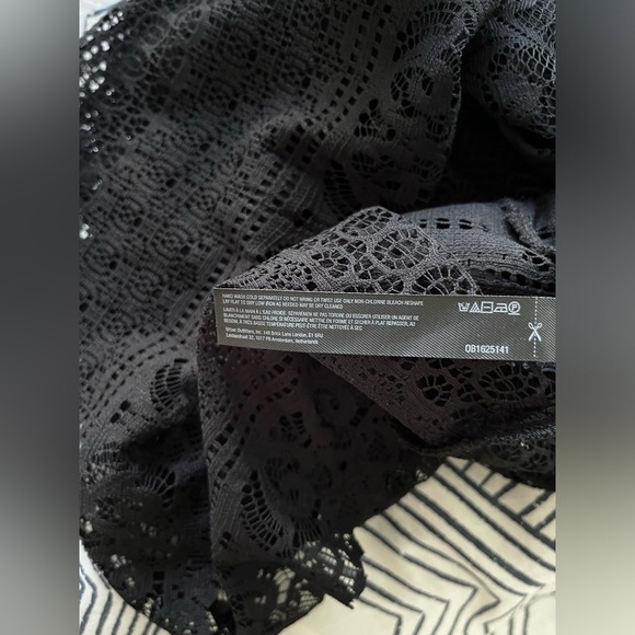 ANTHROPOLOGIE Black Lace Buttondown, Size XL - Picture 9 of 9
